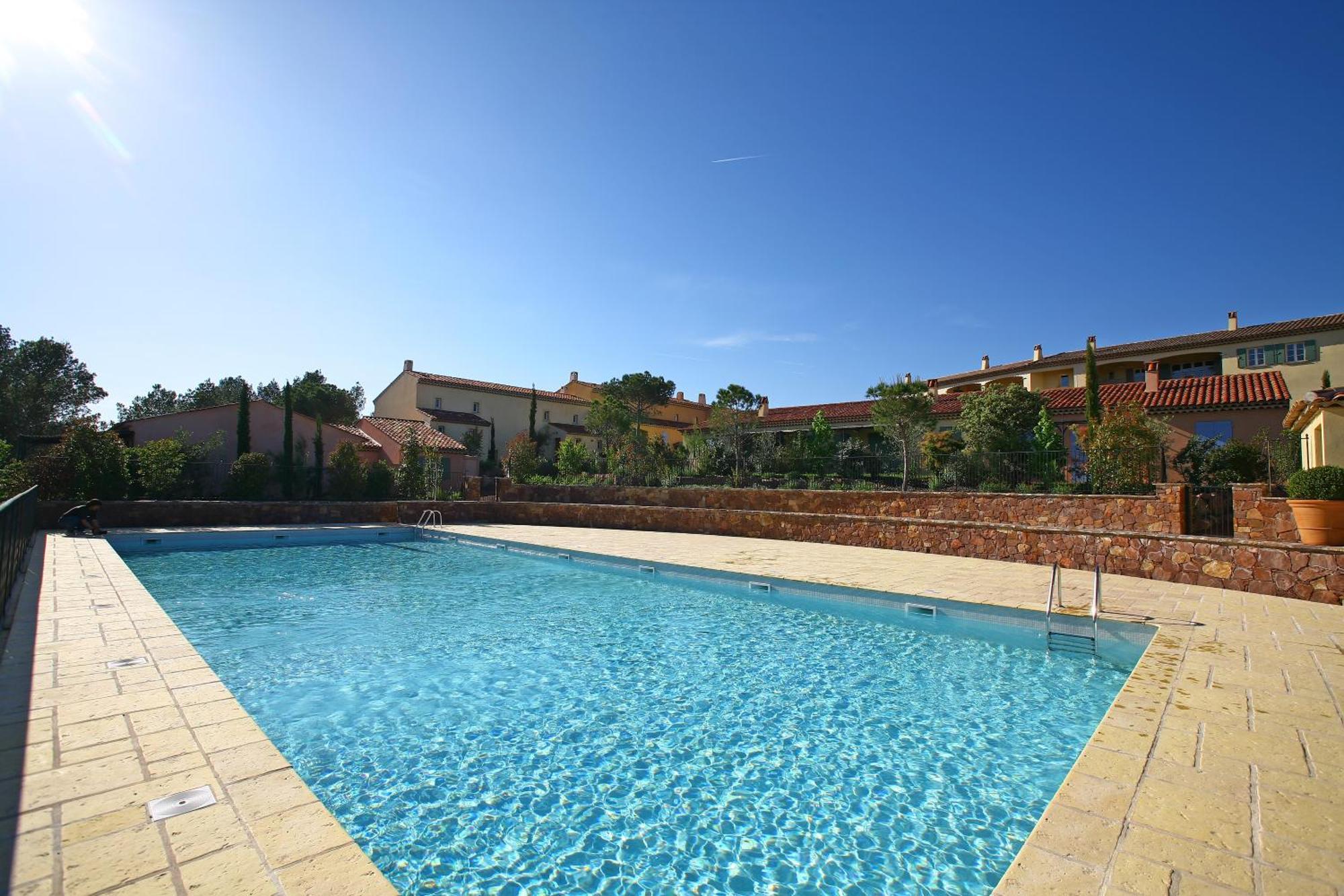Les Appartements Et Maisons Du Domaine De Saint Endreol Golf & Spa Resort La Motte  Exterior photo